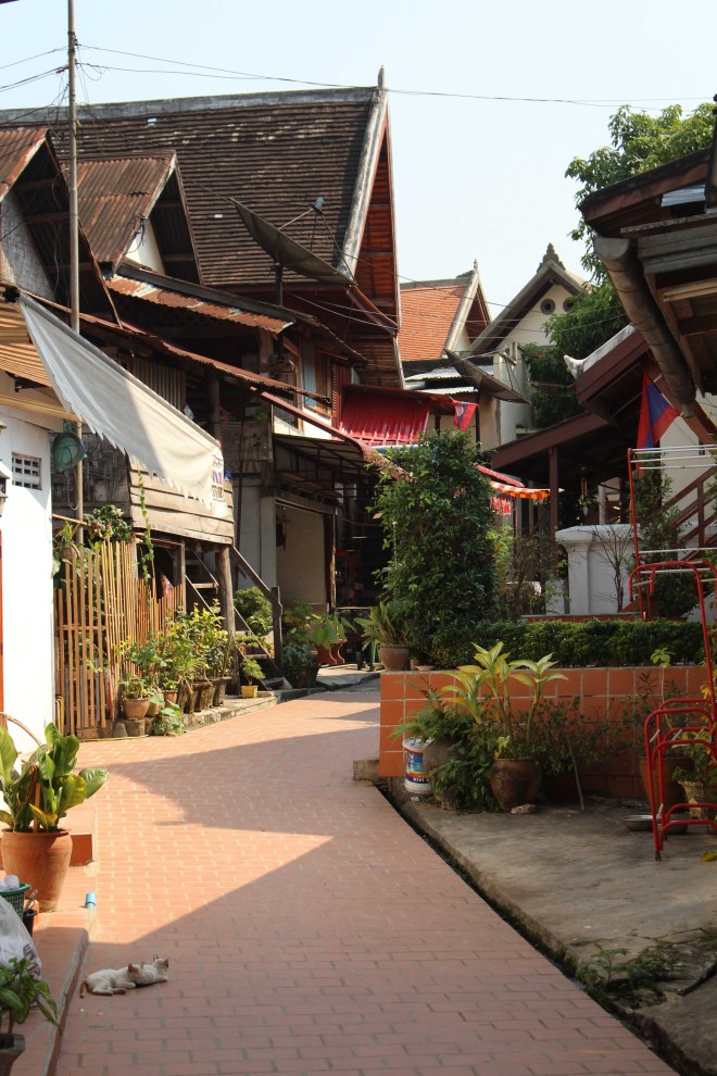 Luang Prabang, Old Town 1 - 11